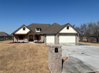 14214 N 72nd East Ave, Collinsville, OK 74021