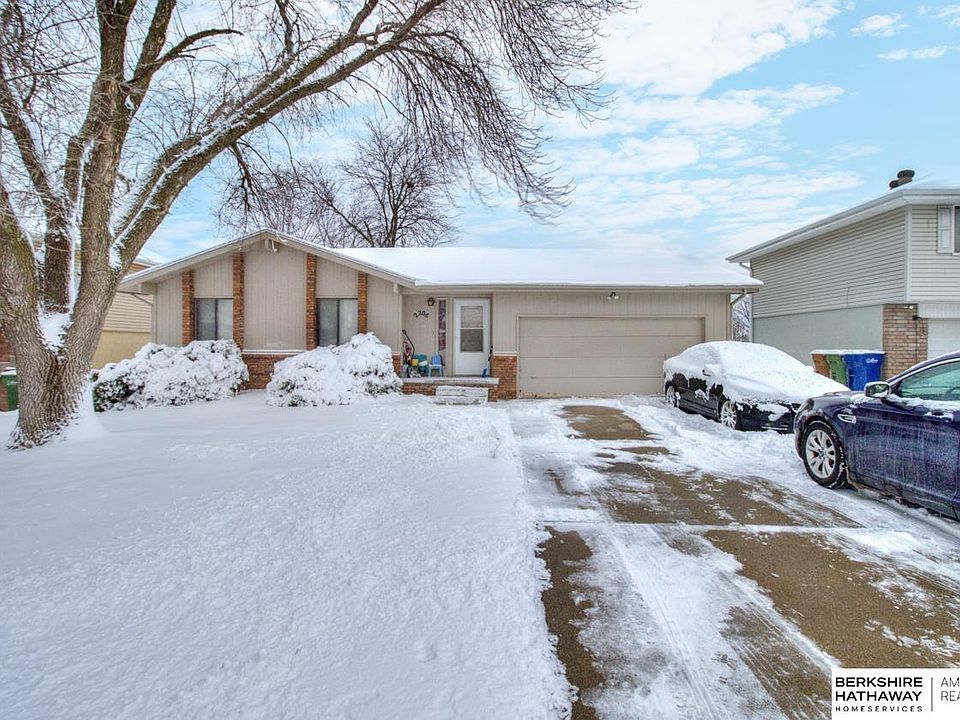 1st image of 2206 Brighton Dr