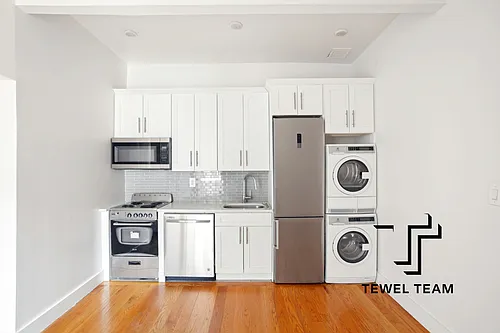 167 W 122nd St #2AA Photo 1