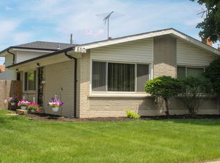 650 E 154th St, Dolton, IL 60419