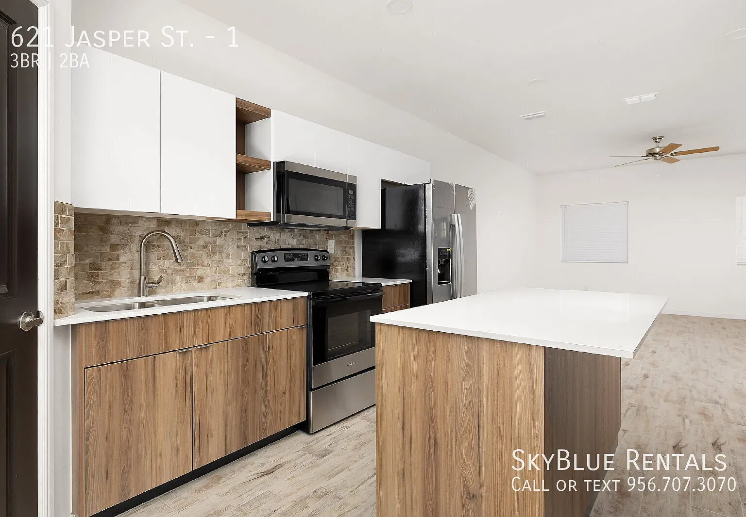 "Charming 3-Bedroom Townhouse with 2 Baths in Prime Edinburg Location 621 Jasper St." — Photo 4
