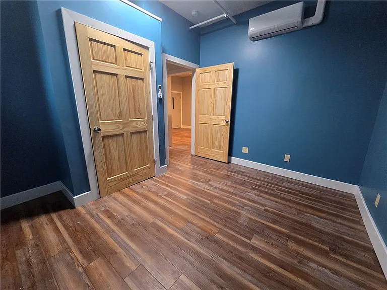 27 E Main St #209 — Photo 7