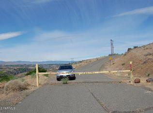 Nna Friday Point Dwinnel Dr, Selah, WA 98942