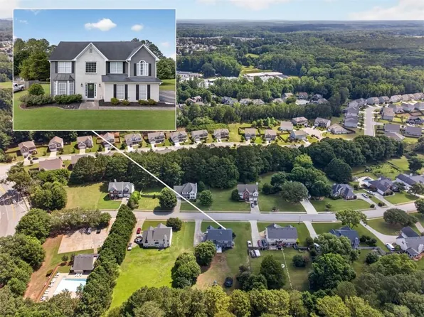 3021 Planters Mill Dr, Dacula, GA 30019