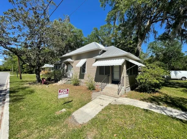 301 Park Ave, Hastings, FL 32145