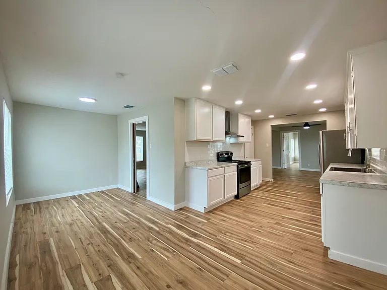 431 Tutt Ave — Photo 8