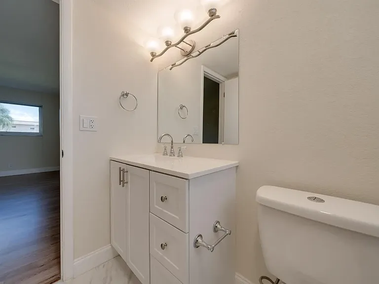 701 Lori Dr #209 — Photo 14