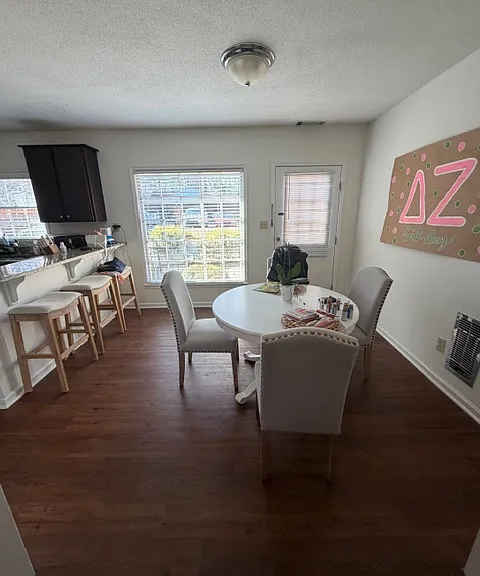 310 S Church St #4 — Photo 3