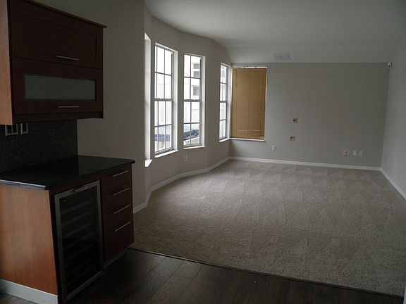 Family Room/Dry Bar
