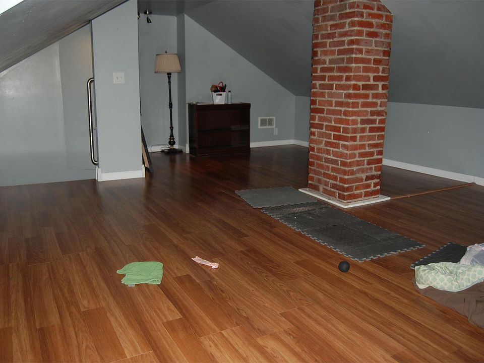 1st image of 1221 W Bethel Ave