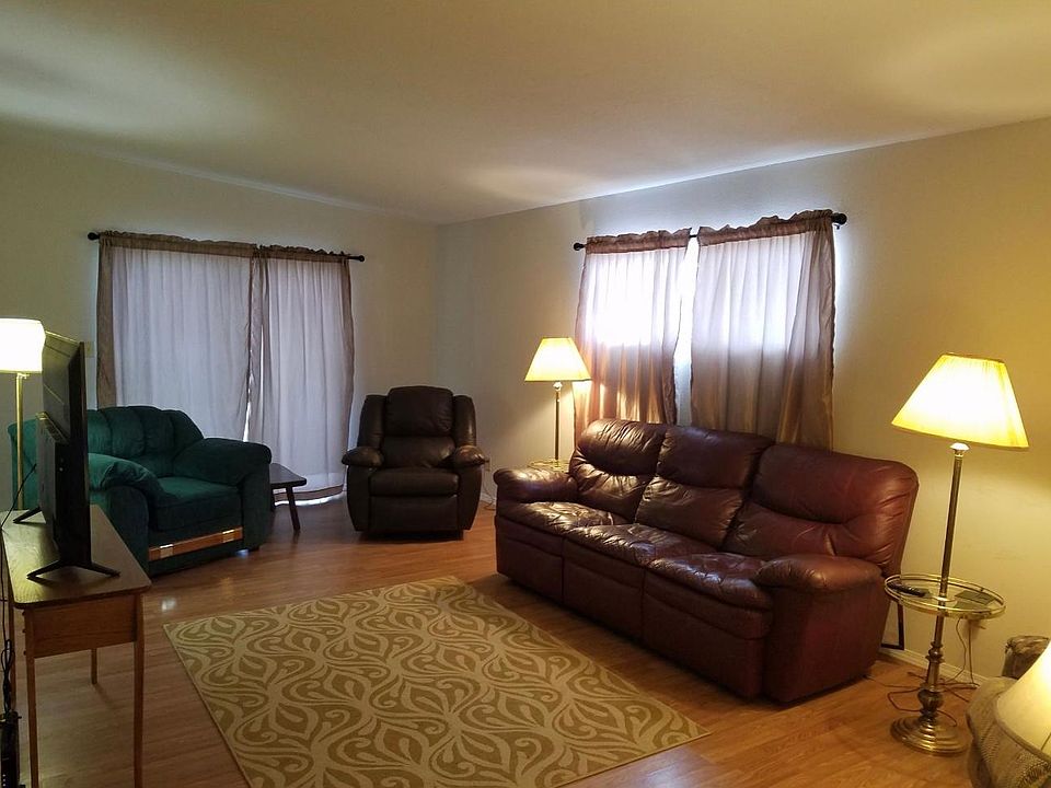 1st image of 1155 Larry Dr