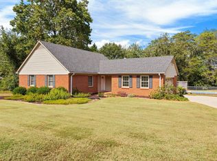 104 Frederick St, Greer, SC 29651
