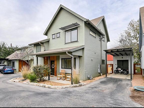 2nd image of 3505 Villa Ct Unit 6