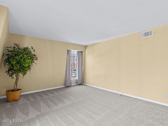 5th image of 521 Zorn Ave APT G11
