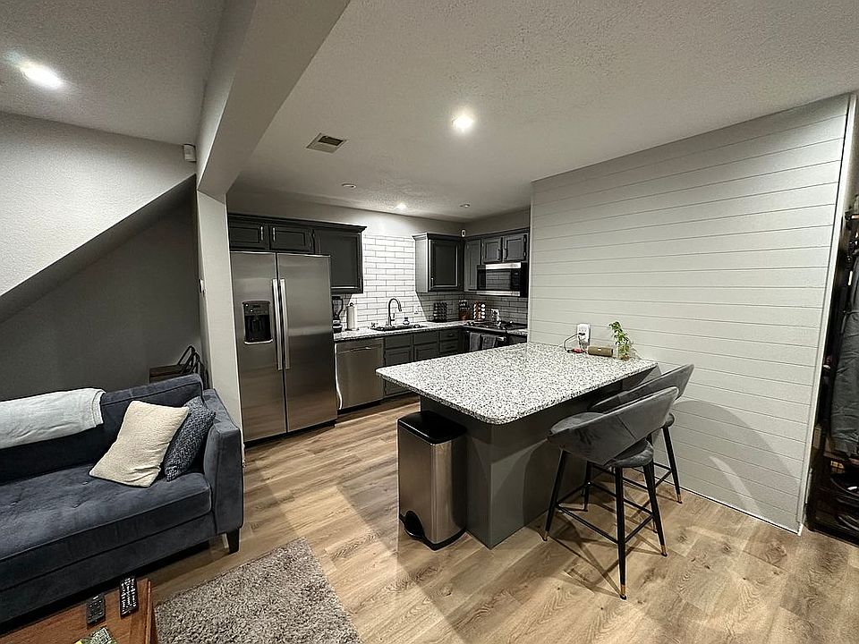 1st image of 5579 NW Sunrise Meadow Ln