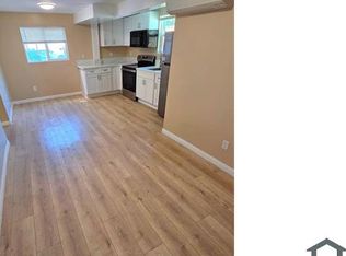 3016 S West View St, Los Angeles, CA 90016
