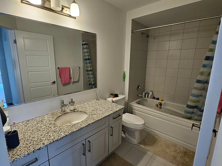 1615 Severn Dr #UPPER — Photo 17