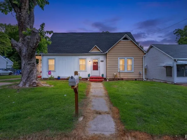 609 Center St, Rockport, IN 47635