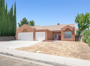 2751 Edgewood Ct, Palmdale, CA 93551