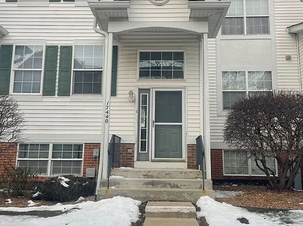 17440 Yakima Dr, Lockport, IL 60441