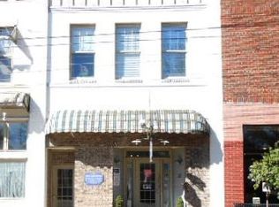 25 N Main St, Sparta, TN 38583