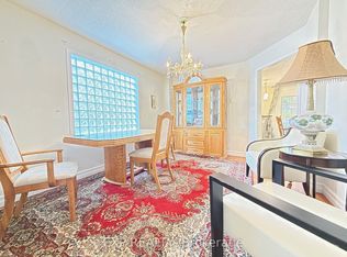 58 Moore Pl #A, Barrie, ON L4N 6N8