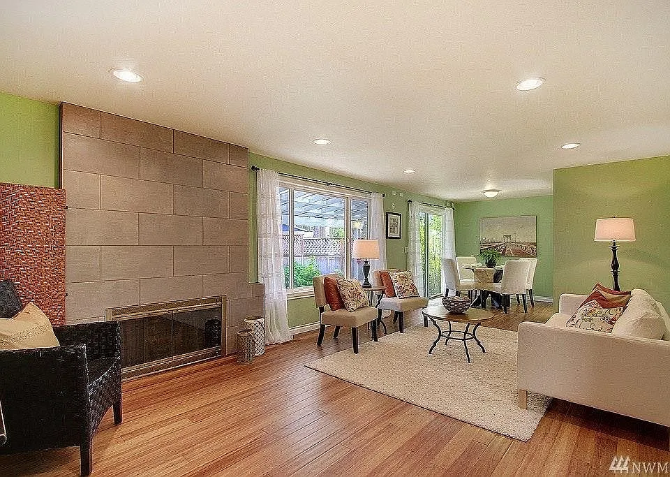 12003 NE 143rd Pl