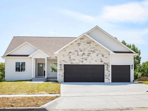 1436 Trail Creek Rd, Huxley, IA 50124