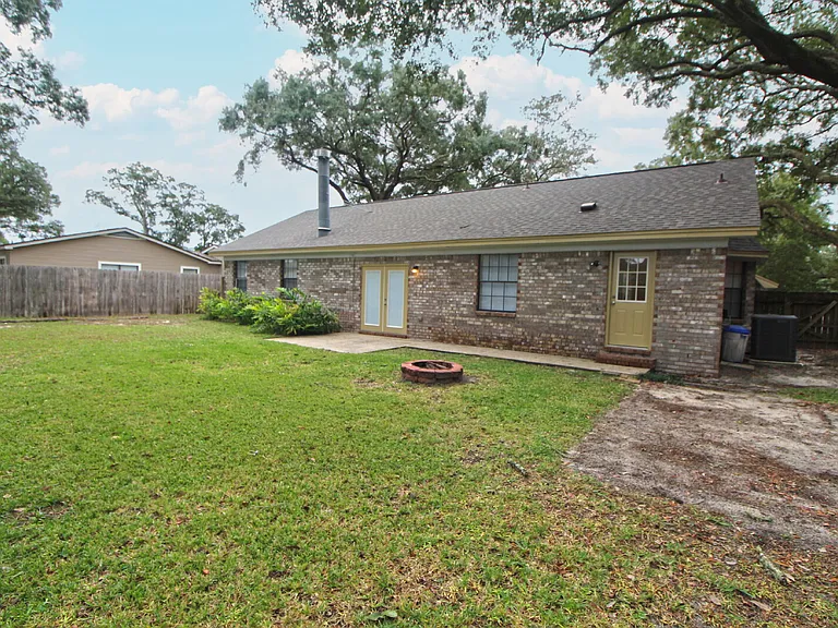 7859 Bay Meadows Dr — Photo 27