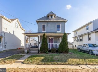 19 S Pine Ave, Maple Shade, NJ 08052