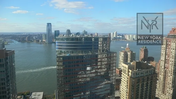 Rented by New York Residence | media 59