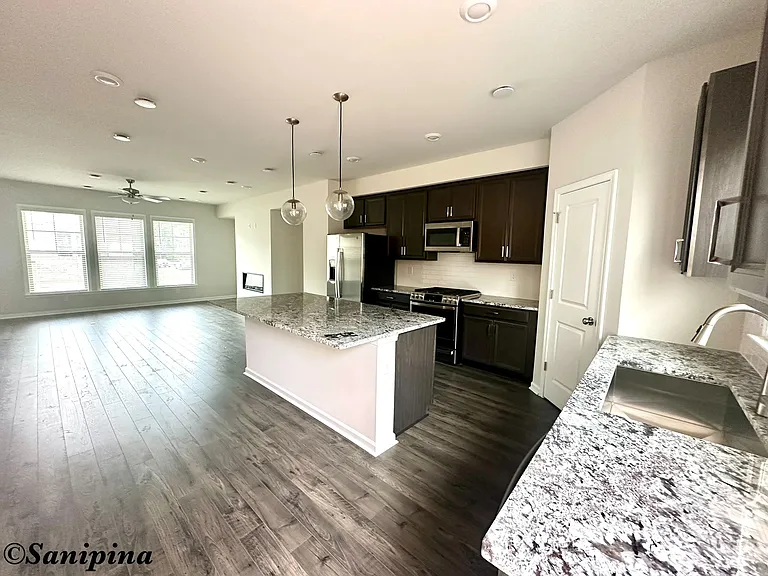 1630 Halbrook Pl SW — Photo 31