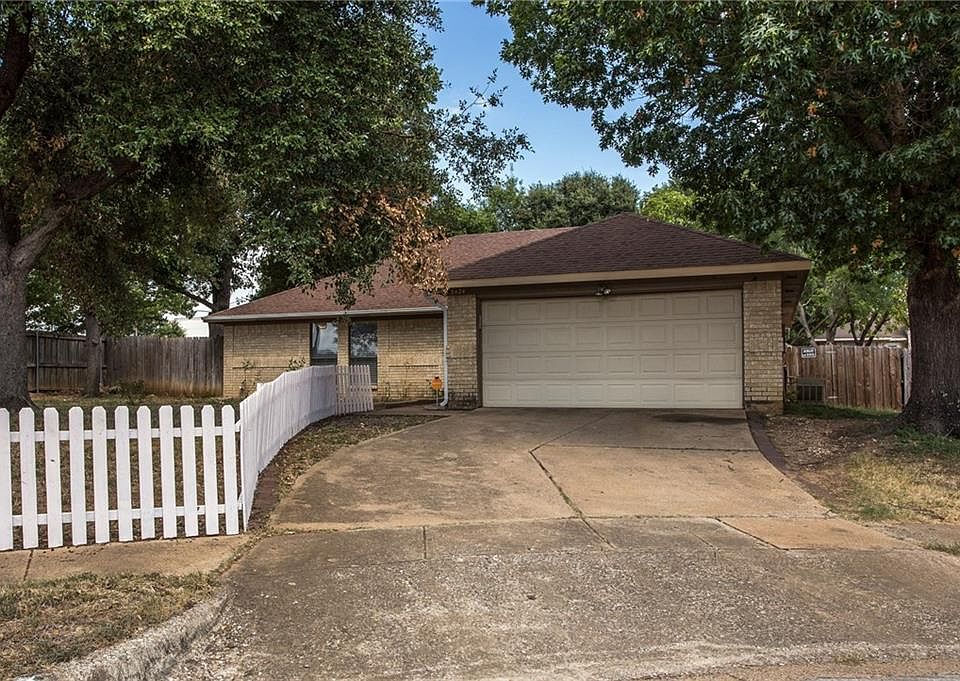 1st image of 3424 Fairmeadows Ln