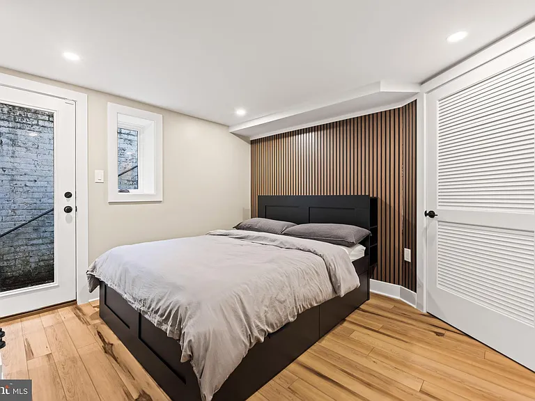 1623 Jonquil St NW — Photo 46