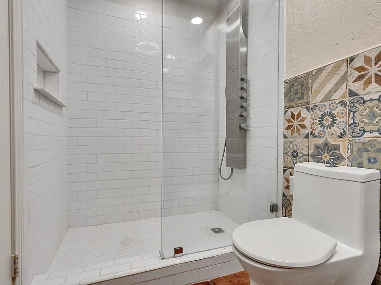 22538 Market Square Ln — Photo 23