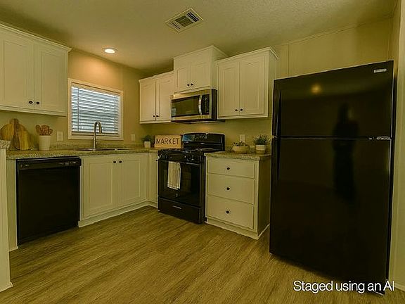 3rd image of 4000 24th St N Lot 527