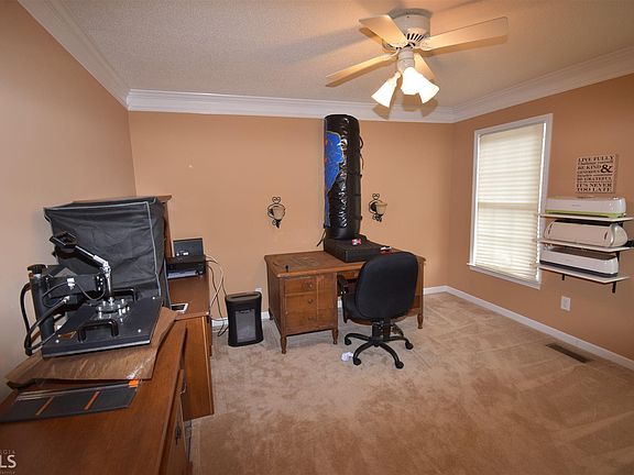 5th image of 135 Marina Ct