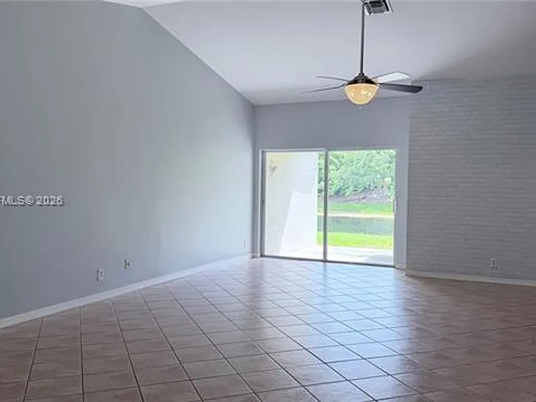 2020 Andromeda Ln #0 — Photo 8