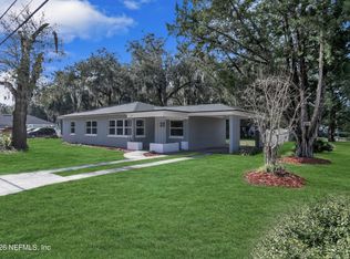 100 HUSSON Avenue, Palatka, FL 32177