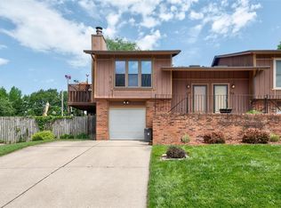 135 Kensington Heights Rd, Belleville, IL 62226