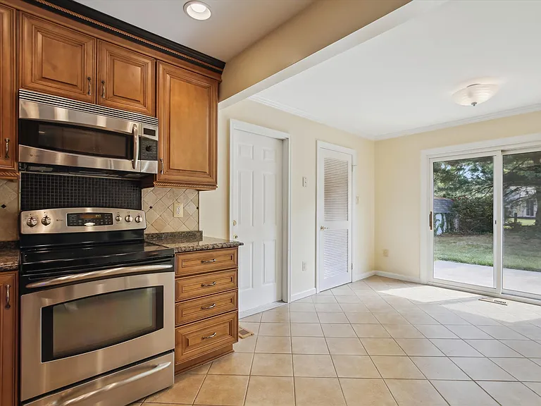 4607 Marshall Hall Ln — Photo 15