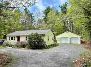 538 County Rd, New London, NH 03257