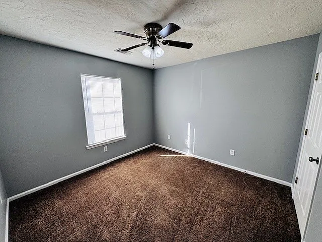420 Londonberry Dr — Photo 10