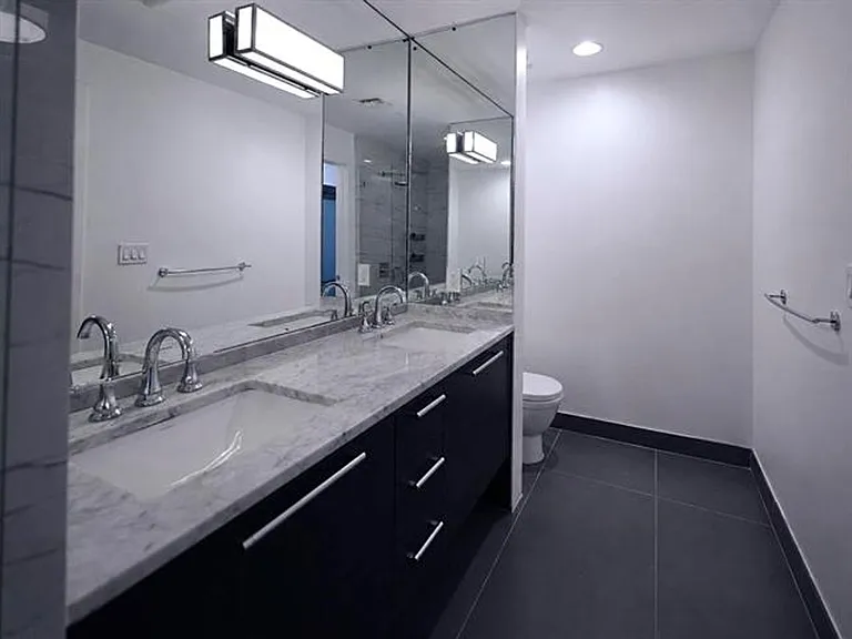 900 Biscayne Boulevard Mall #2807 — Photo 20