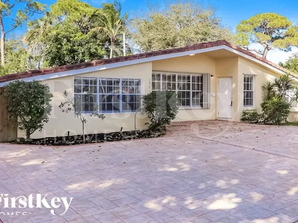151 SE 8th St, Pompano Beach, FL 33060