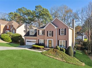 330 Wentworth Downs Ct, Johns Creek, GA 30097