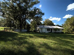 39999 Sumner Lake Rd, Dade City, FL 33525