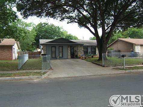 2nd image of 4227 Dexired Dr