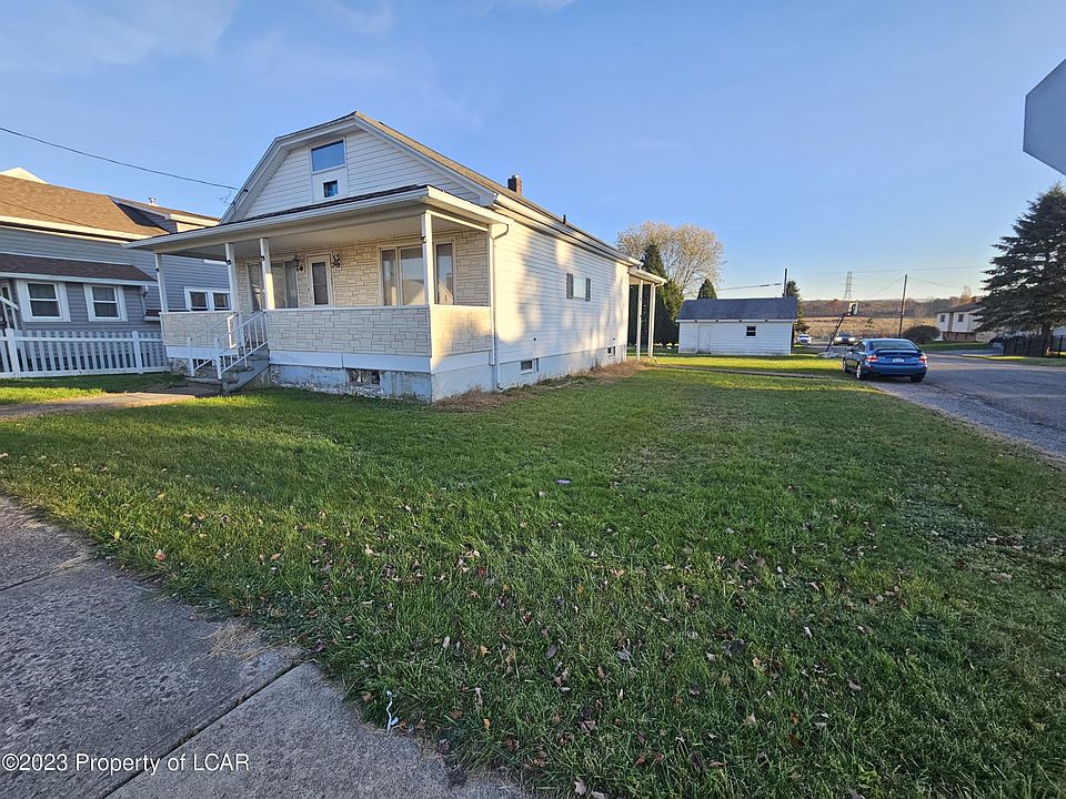 28 W Oak St, Tresckow, PA 18254 MLS 235352 Zillow