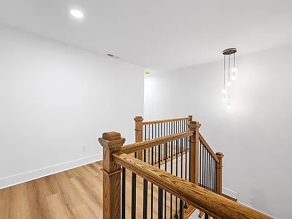 4422 Grand Ave #B — Photo 9